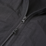 コットンライクなナイロン素材トラックジャケット(ブラック/ホワイト)のチャックの画像
