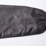 マイクロリップストップ素材のジップジャケット(ウッドランドブラック)の袖画像